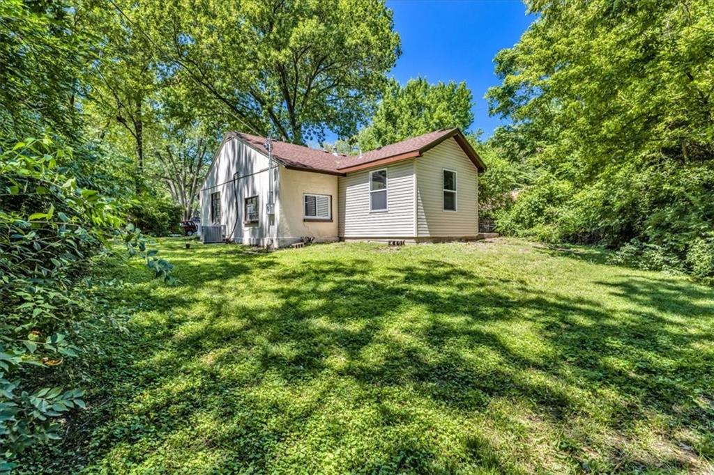 Listing Photo MLS #HMS2519742