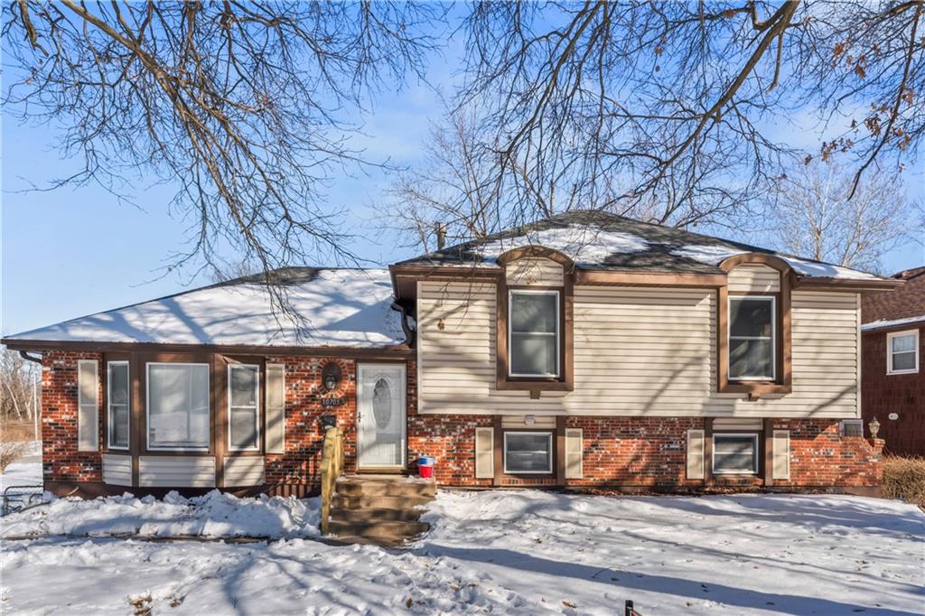 Listing Photo MLS #HMS2525864