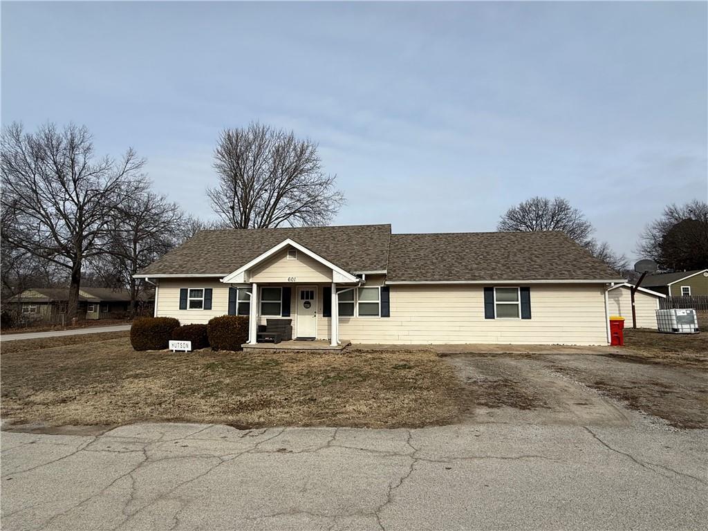 Listing Photo MLS #HMS2527478