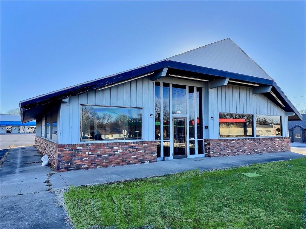 Listing Photo MLS #HMS2527909