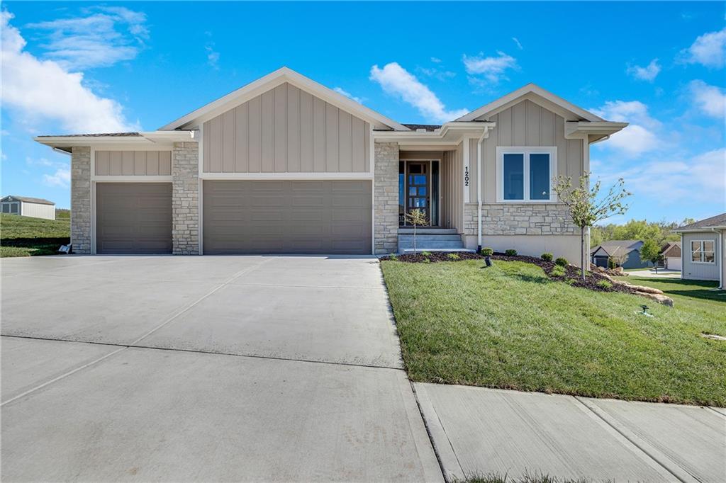 Listing Photo MLS #HMS2528538