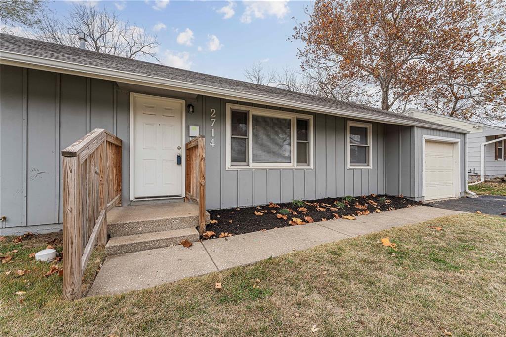 Listing Photo MLS #HMS2528931