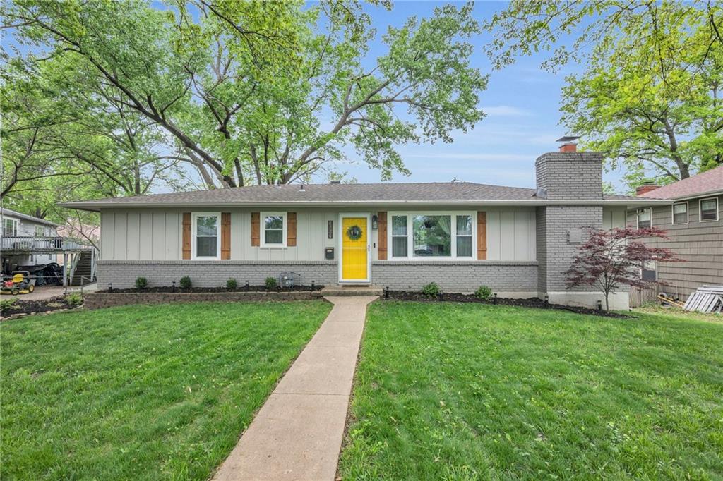 Listing Photo MLS #HMS2530759