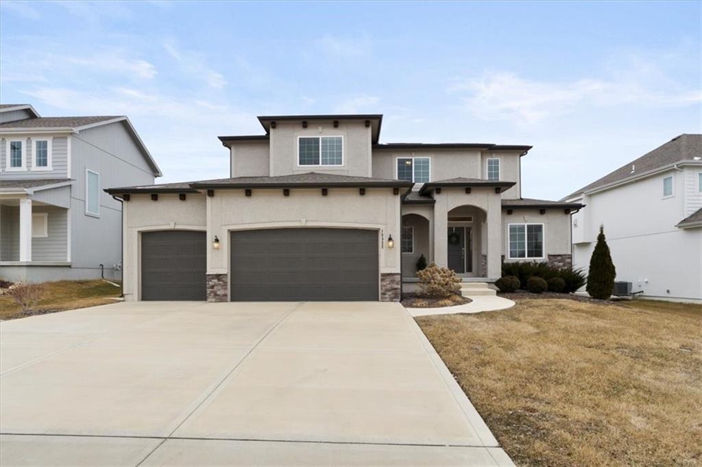 Listing Photo MLS #HMS2531619
