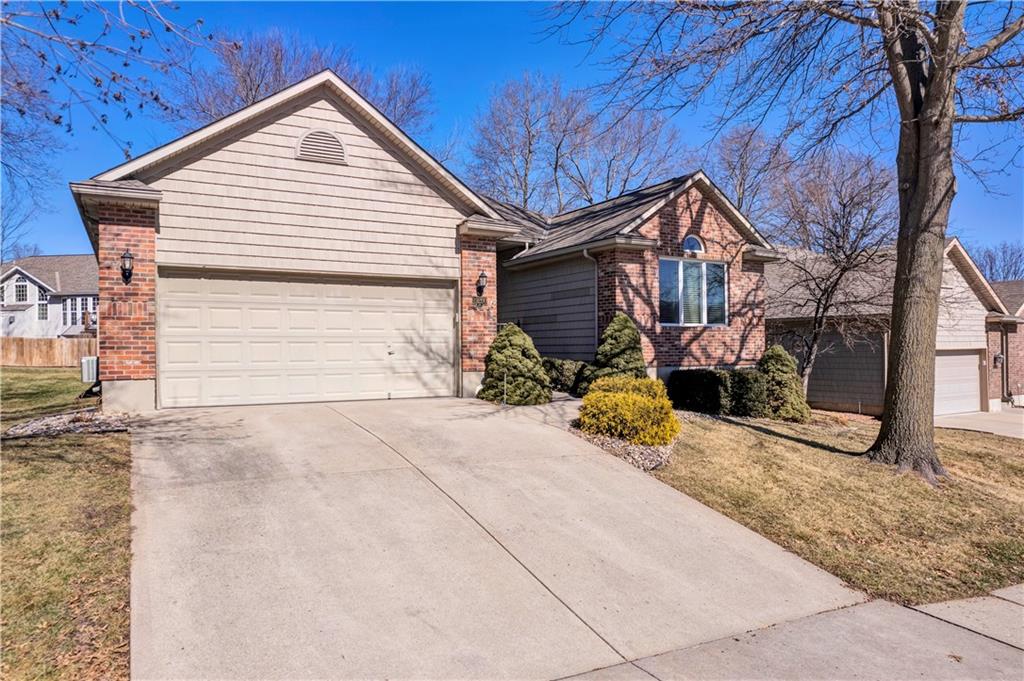 Listing Photo MLS #HMS2532245