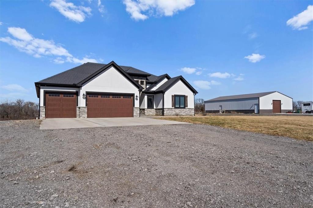 Listing Photo MLS #HMS2533231