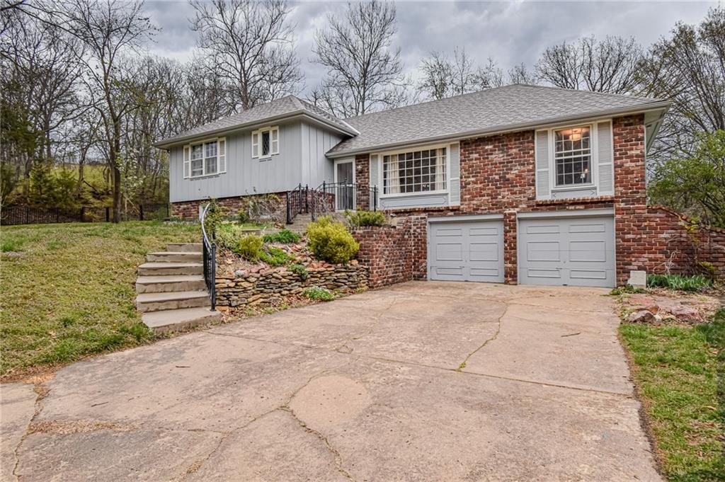 Listing Photo MLS #HMS2534033