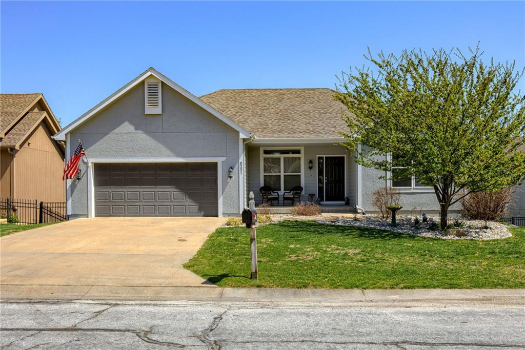 Listing Photo MLS #HMS2536074