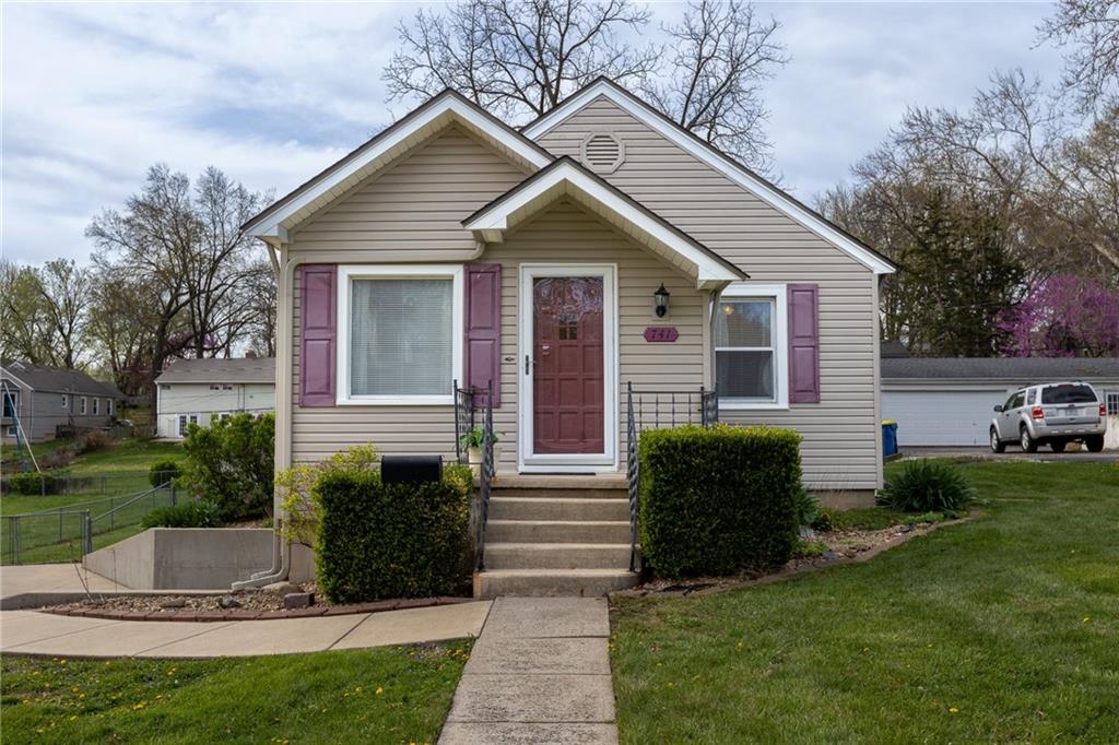 Listing Photo MLS #HMS2536882