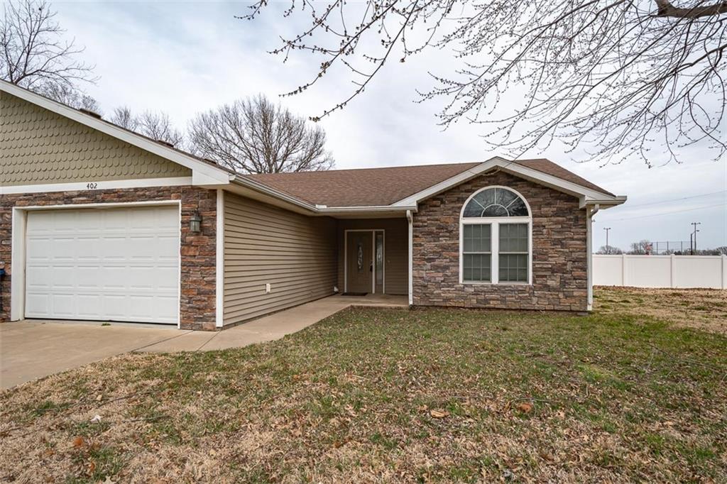 Listing Photo MLS #HMS2537333
