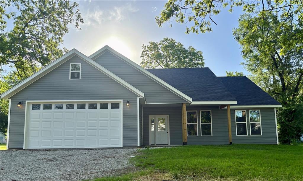 Listing Photo MLS #HMS2539033