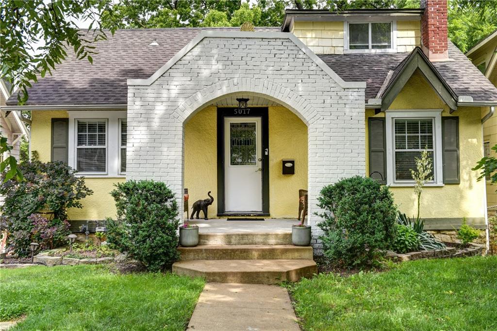 Listing Photo MLS #HMS2539089