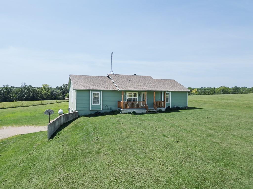 Listing Photo MLS #HMS2541255