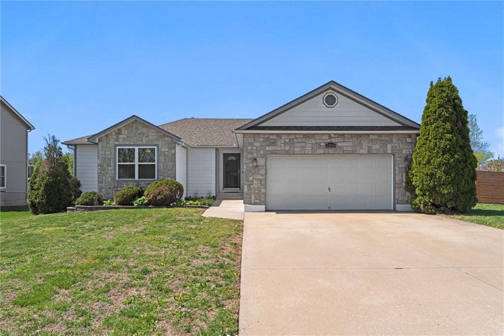 Listing Photo MLS #HMS2541284