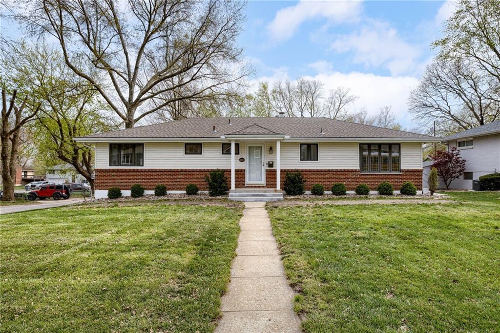 Listing Photo MLS #HMS2541444