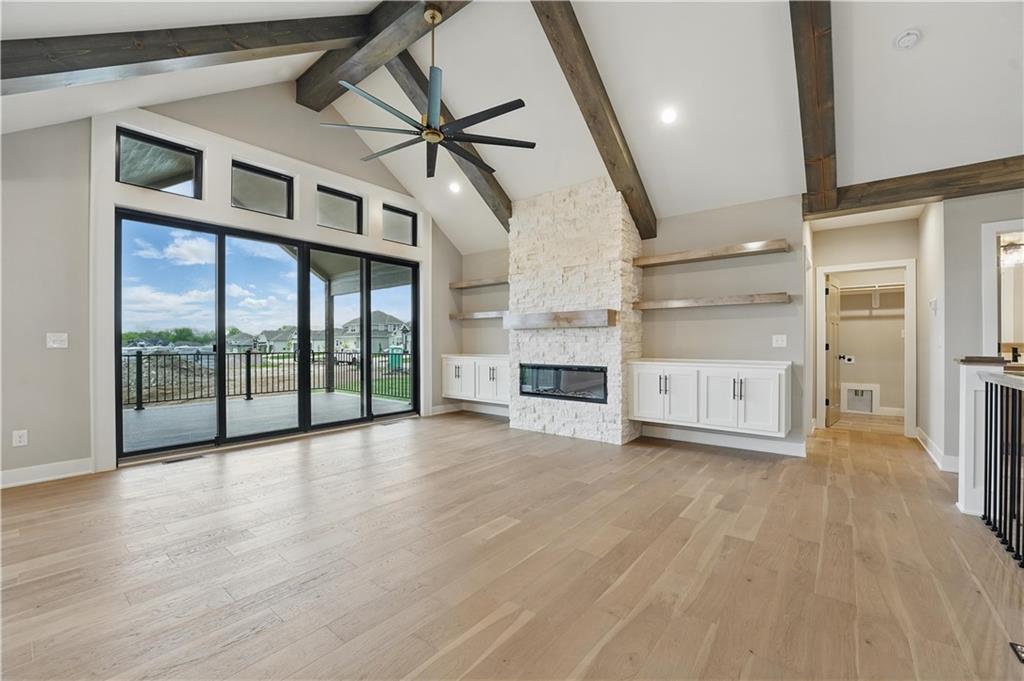 Listing Photo MLS #HMS2541710