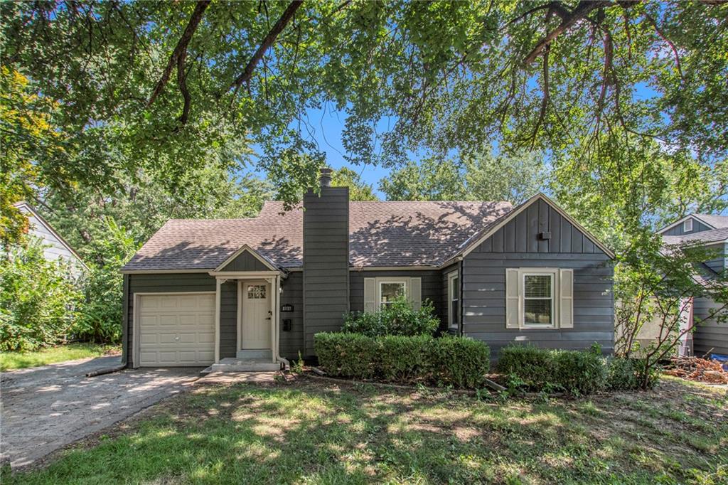 Listing Photo MLS #HMS2542245