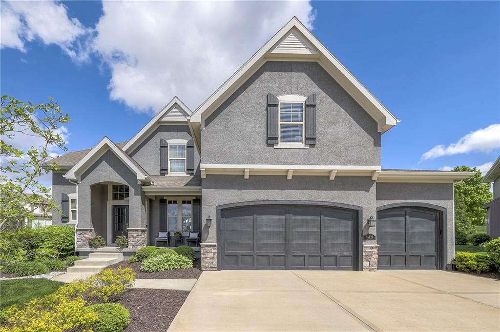 Listing Photo MLS #HMS2542726