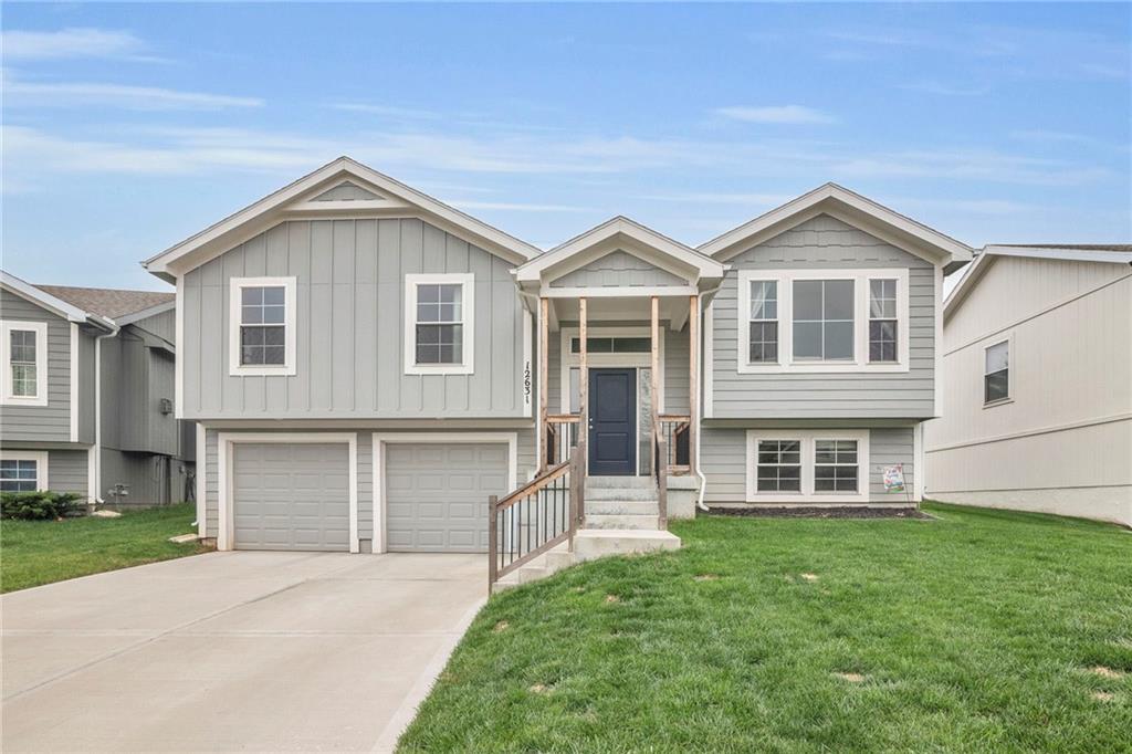 Listing Photo MLS #HMS2543275