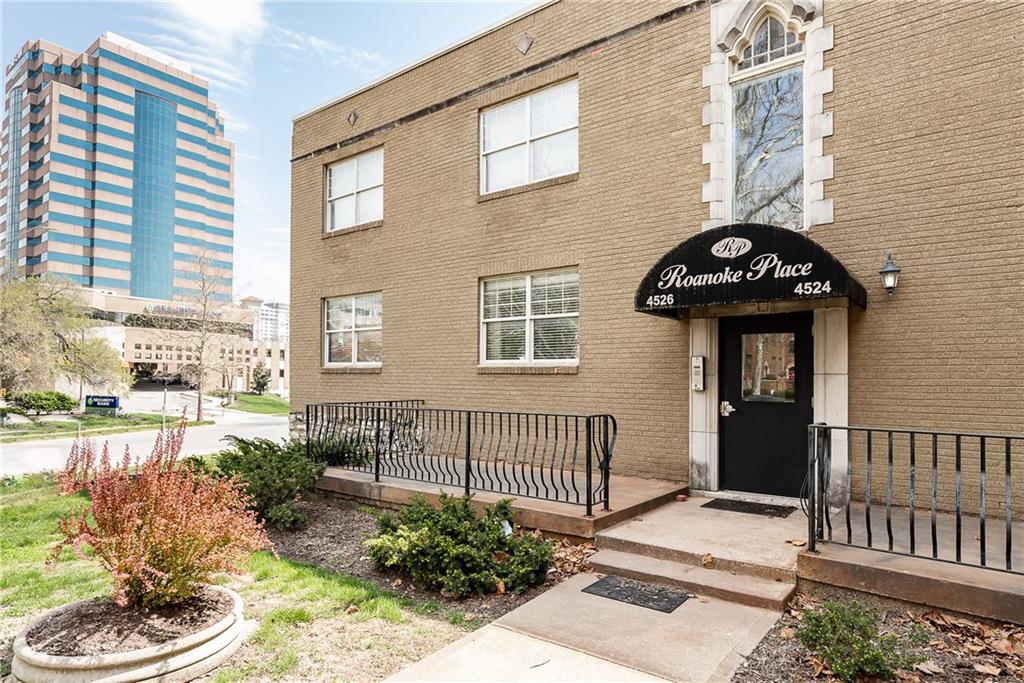 Listing Photo MLS #HMS2543698