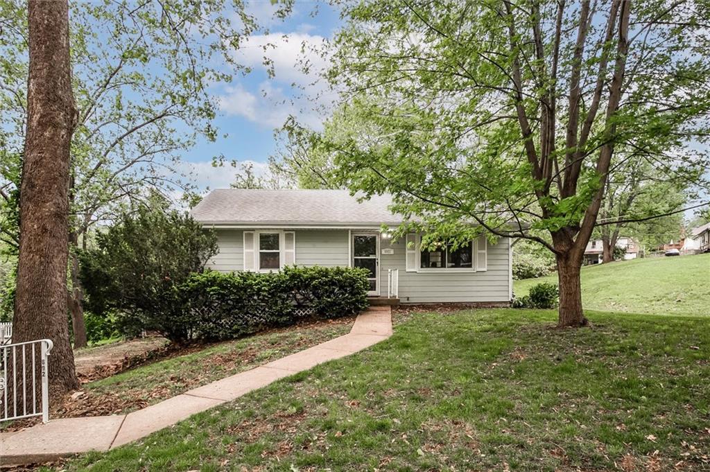 Listing Photo MLS #HMS2543879