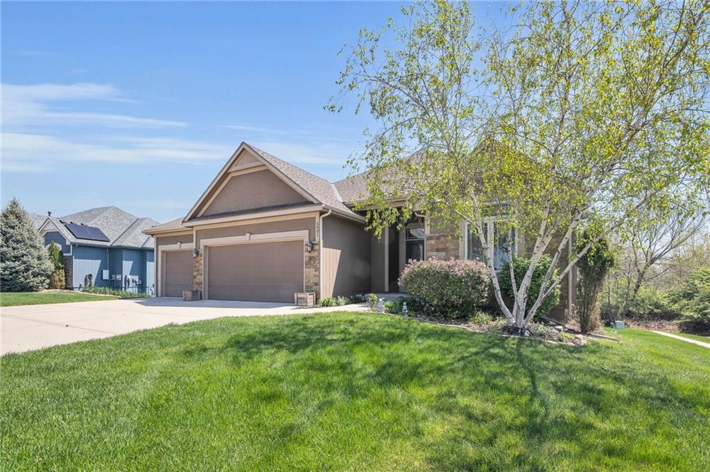 Listing Photo MLS #HMS2544312