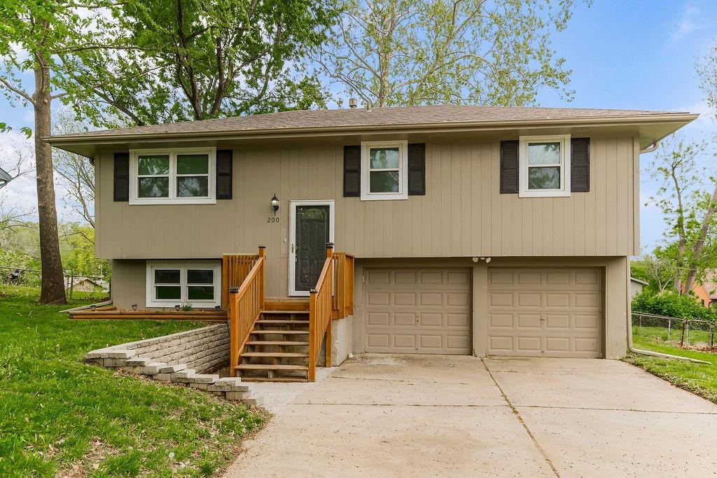 Listing Photo MLS #HMS2544390