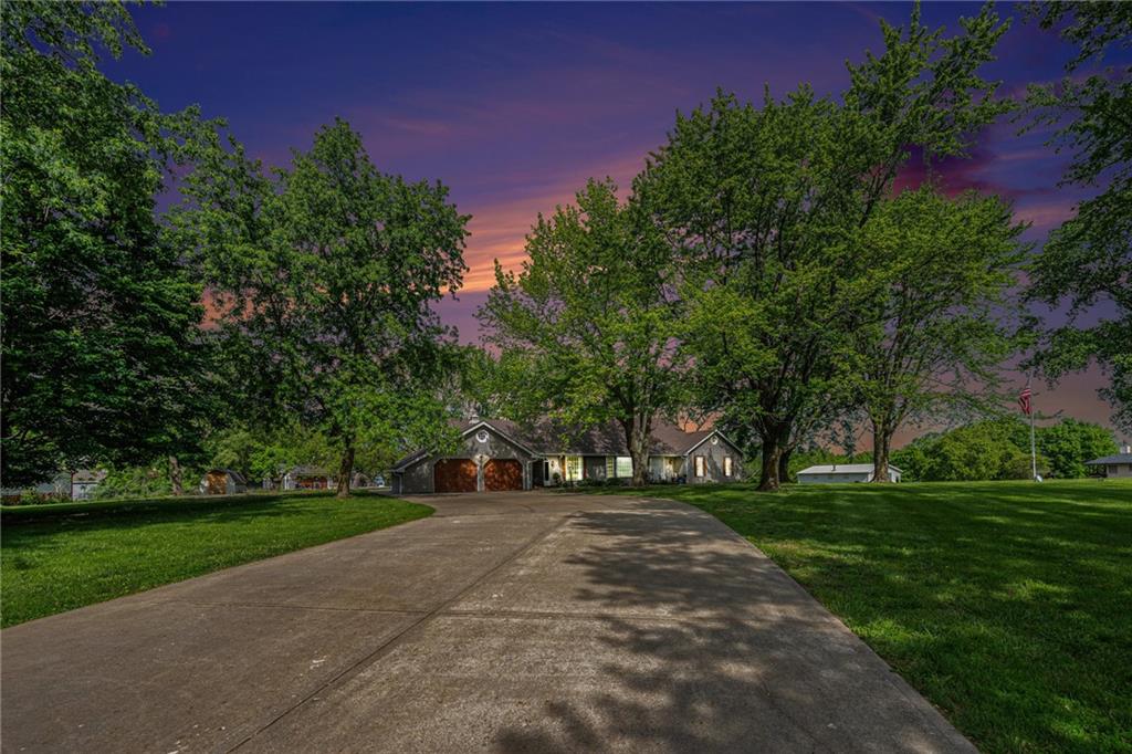 Listing Photo MLS #HMS2544448