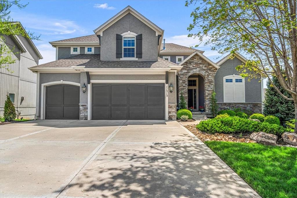 Listing Photo MLS #HMS2544530
