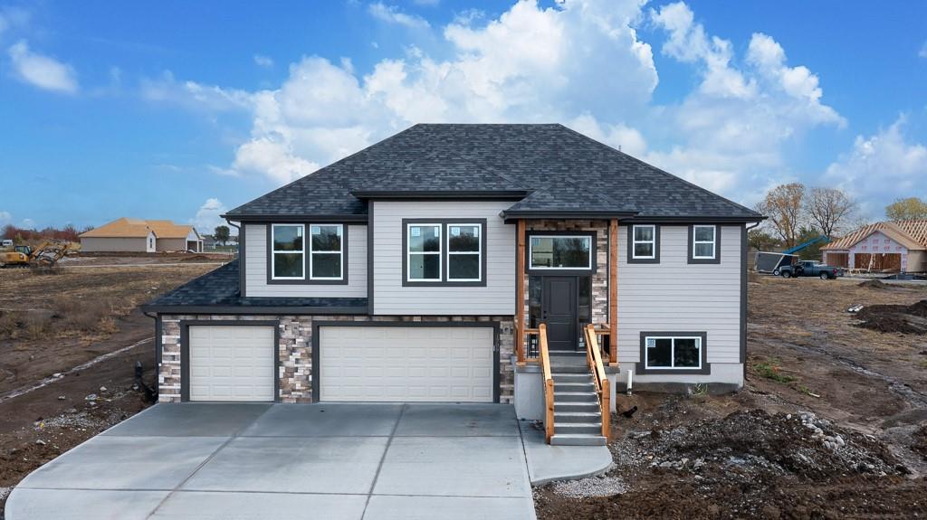 Listing Photo MLS #HMS2544791