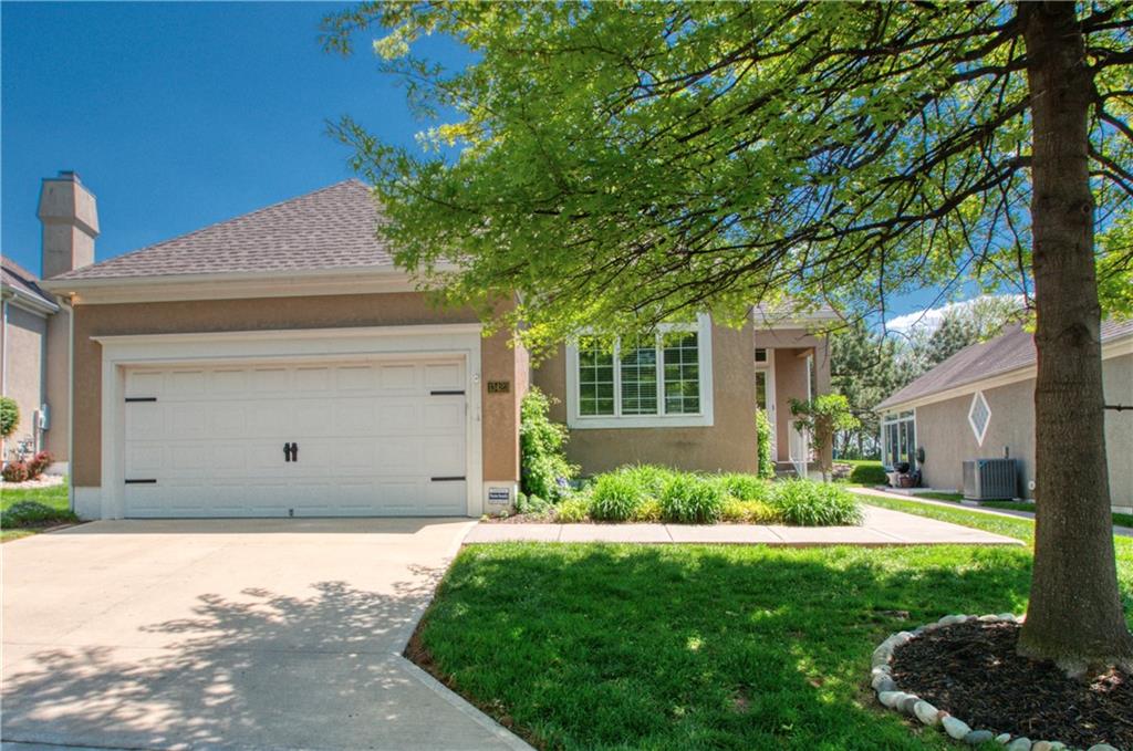 Listing Photo MLS #HMS2544846