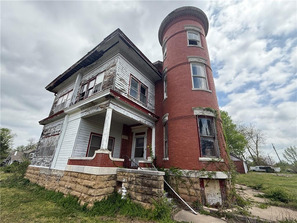 Listing Photo MLS #HMS2544874