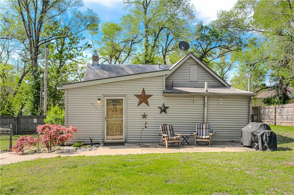 Listing Photo MLS #HMS2545131