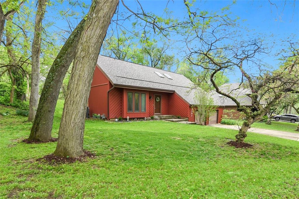 Listing Photo MLS #HMS2545149