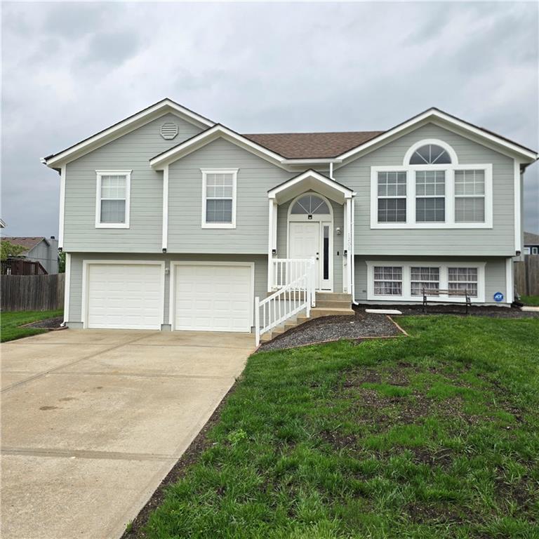 Listing Photo MLS #HMS2545188