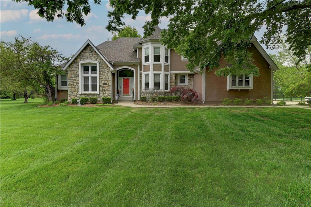 Listing Photo MLS #HMS2545433