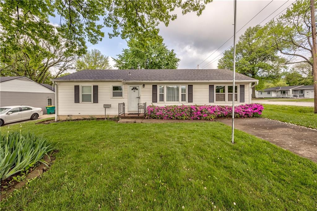 Listing Photo MLS #HMS2545549