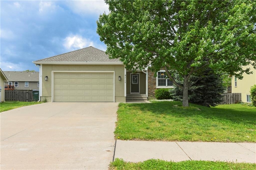Listing Photo MLS #HMS2546014