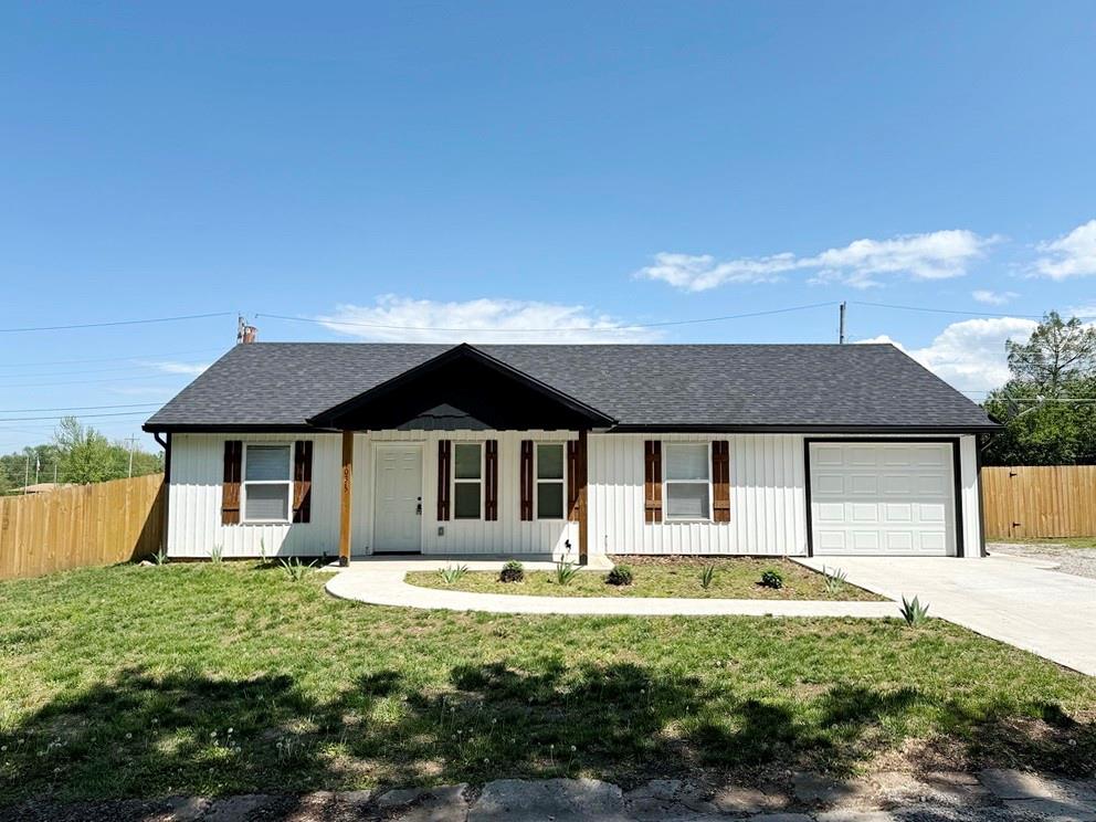 Listing Photo MLS #HMS2546021