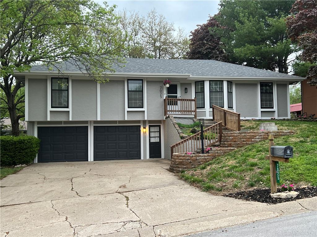 Listing Photo MLS #HMS2546037