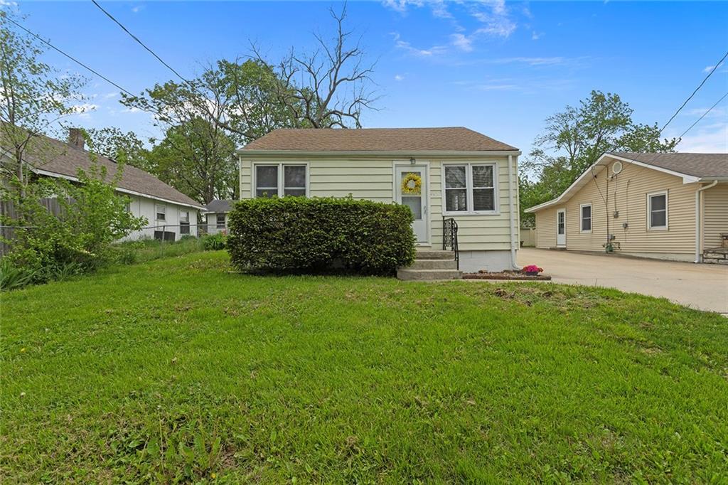 Listing Photo MLS #HMS2546278