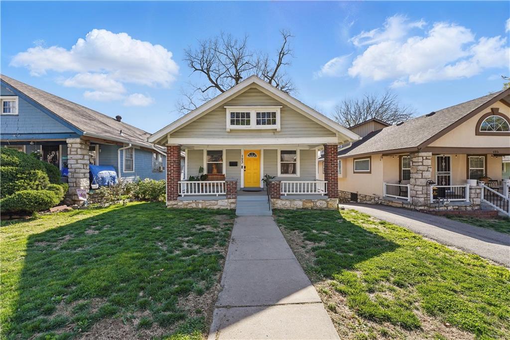 Listing Photo MLS #HMS2546546