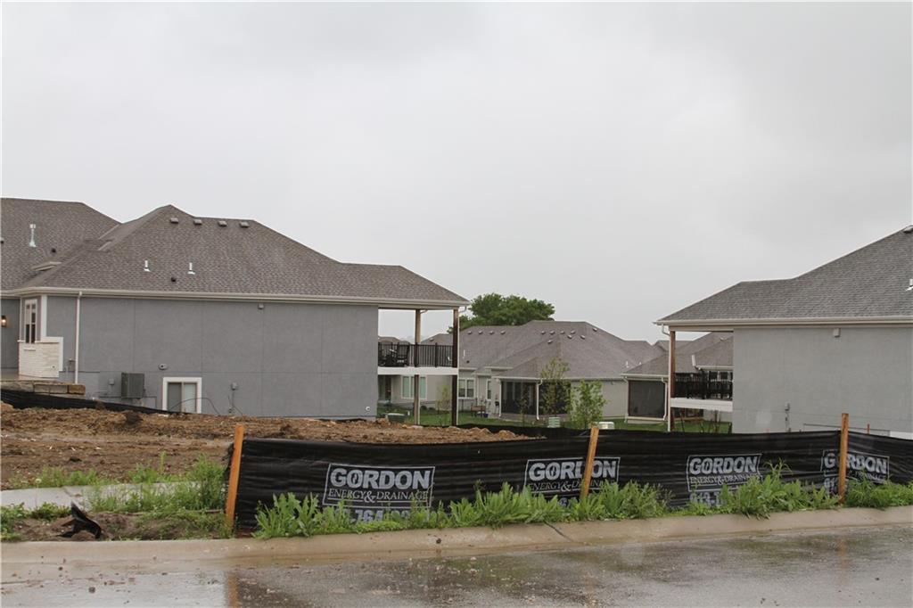 Listing Photo MLS #HMS2546551