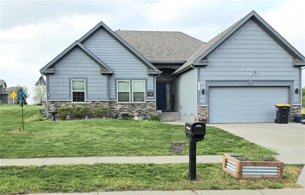 Listing Photo MLS #HMS2546589