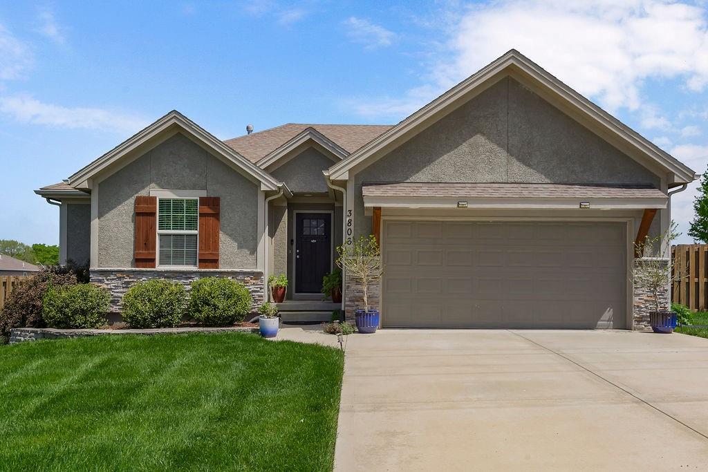 Listing Photo MLS #HMS2546598