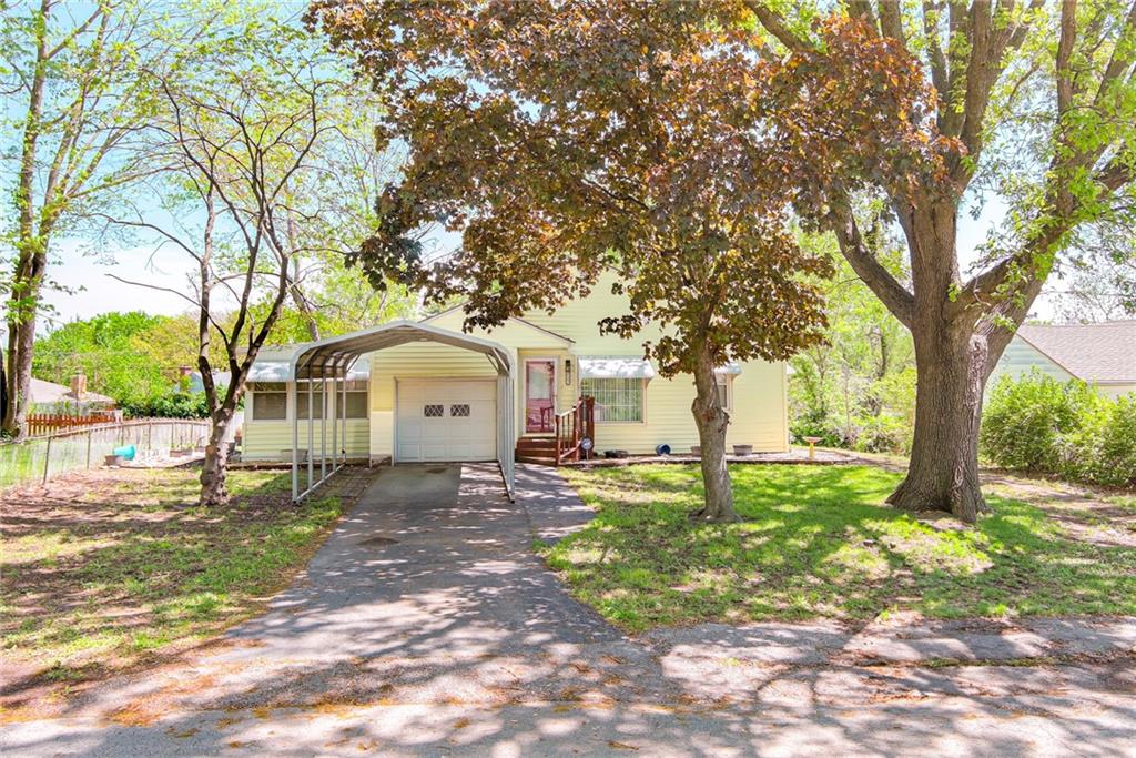 Listing Photo MLS #HMS2546615