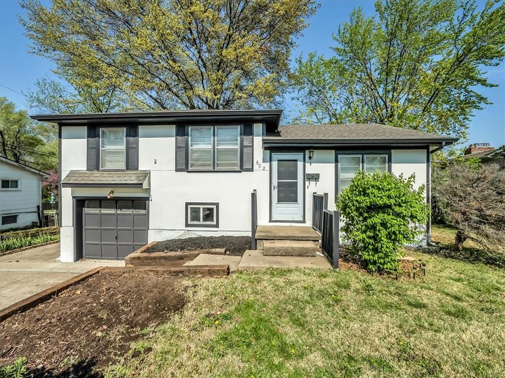 Listing Photo MLS #HMS2546812