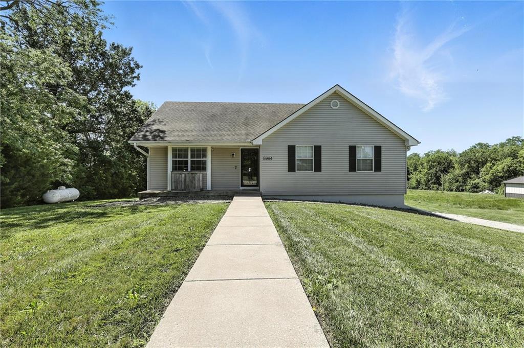 Listing Photo MLS #HMS2546815
