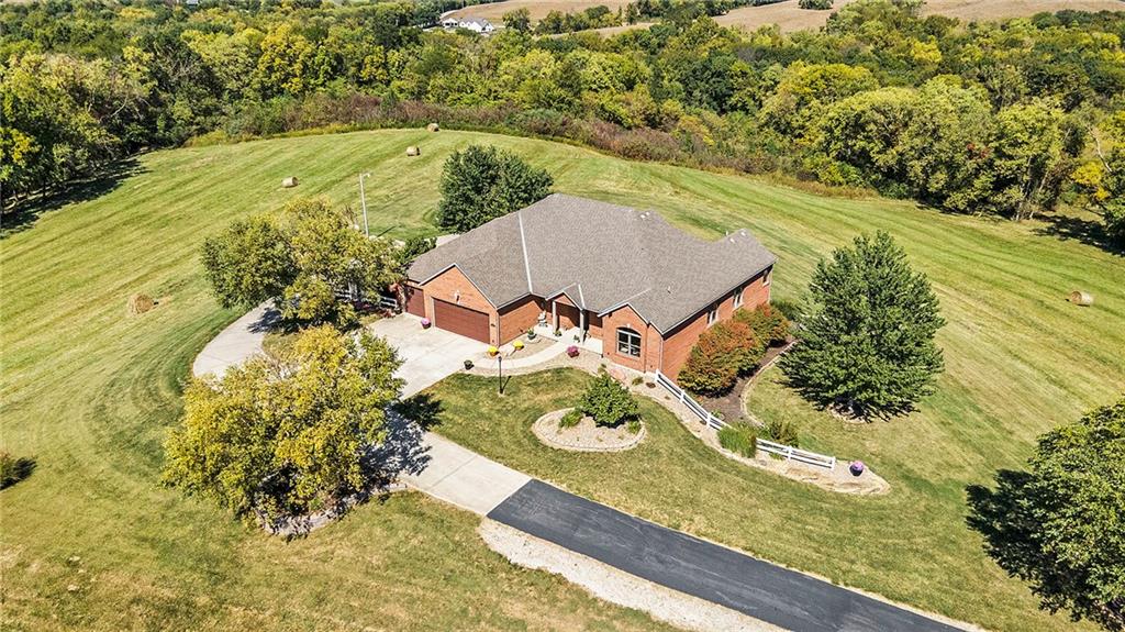 Listing Photo MLS #HMS2546852