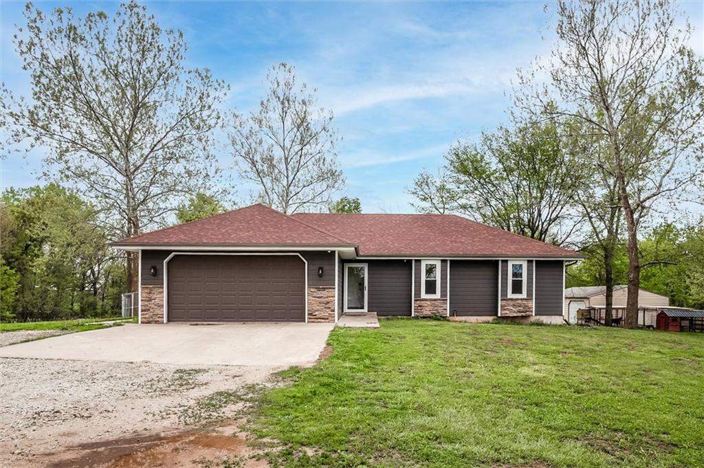 Listing Photo MLS #HMS2546893